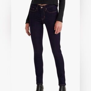 New no tag.  Levi's Women's 311 Shaping Skinny Jeans size 27/30